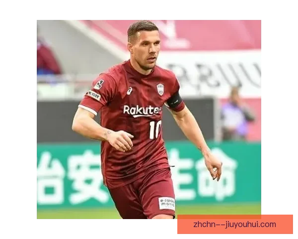 库卢塞夫斯基对阵韩国亚冠表现低迷的战术与状态原因解析综合剖析